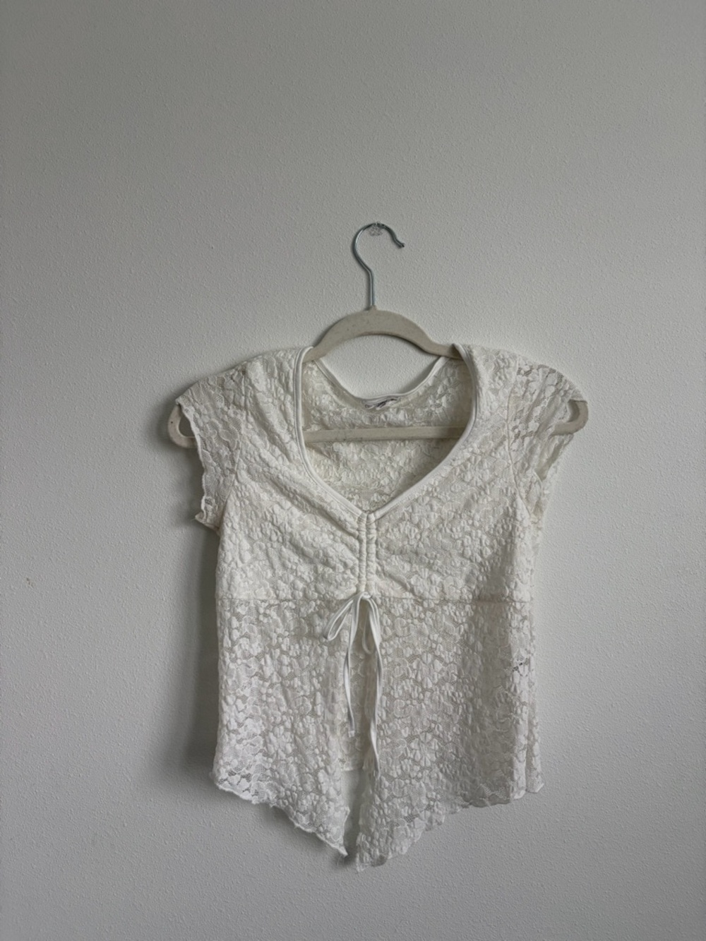 Orage Cream Lace Tie-Front Cap Sleeve Blouse